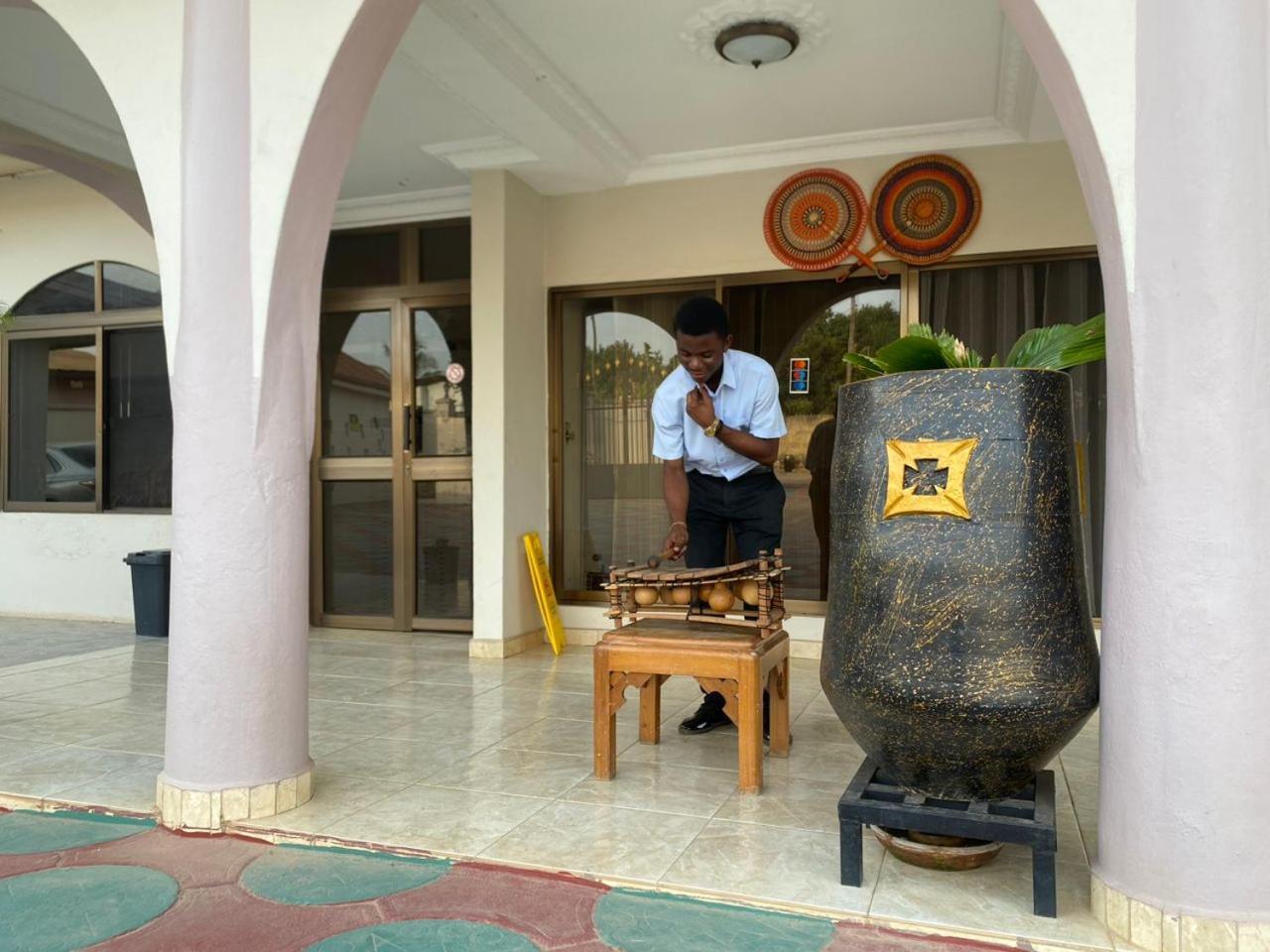 Prestige Guesthouse ,Ksi Kumasi Eksteriør bilde