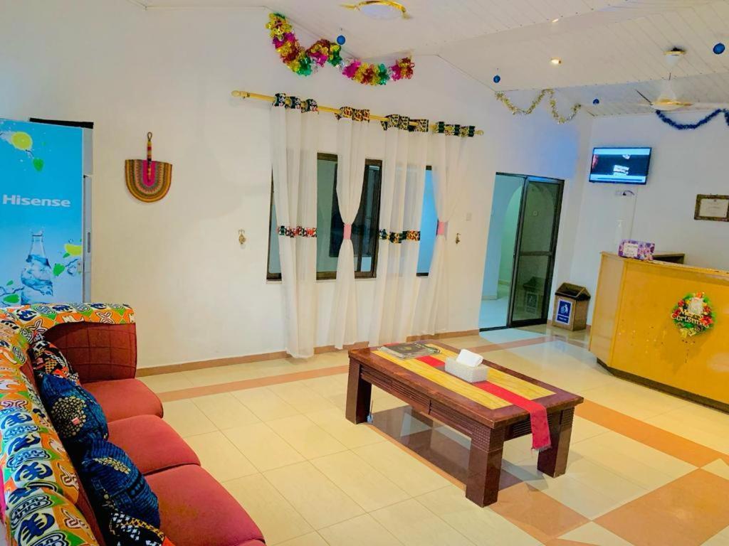 Prestige Guesthouse ,Ksi Kumasi Eksteriør bilde
