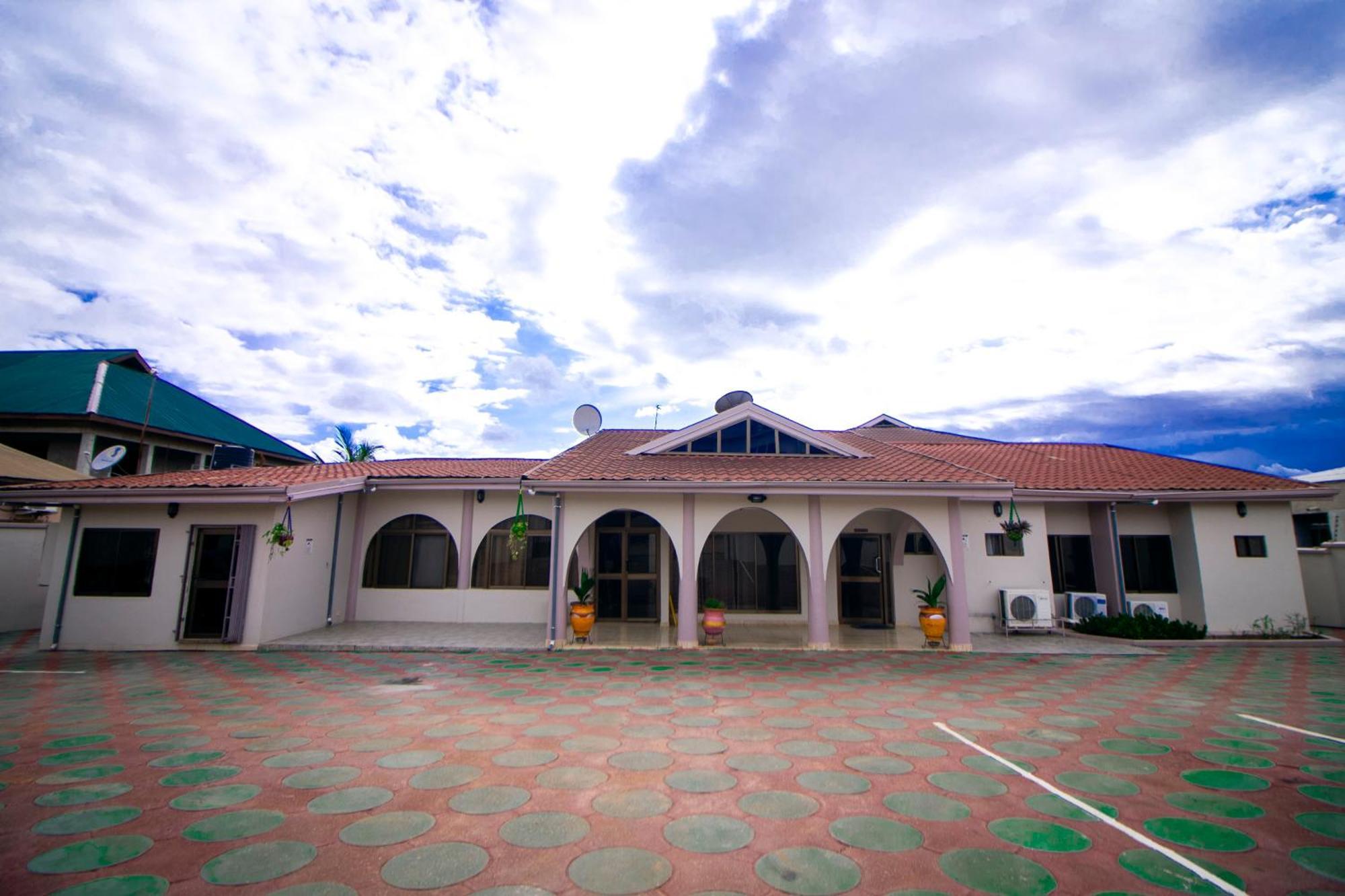 Prestige Guesthouse ,Ksi Kumasi Eksteriør bilde